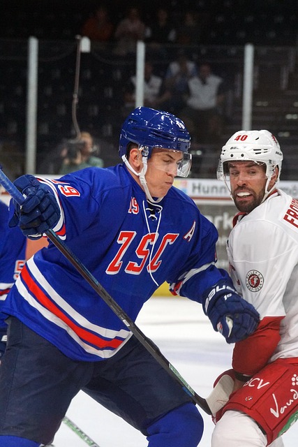 加强沟通和 加强沟通和