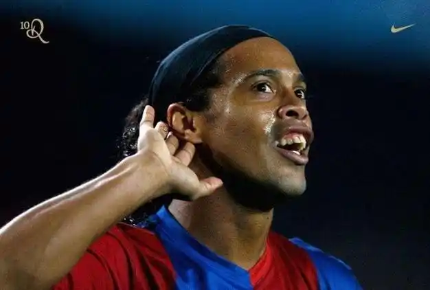 球员个人努 球员个人努